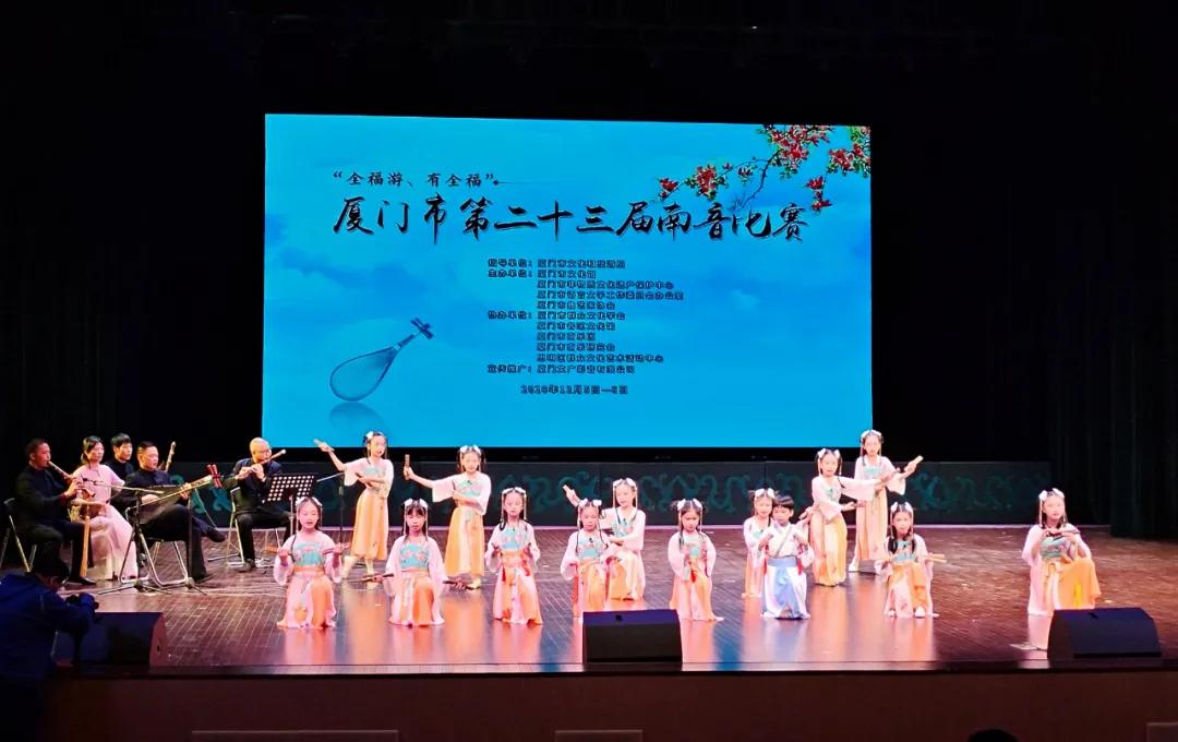 我们的校园不仅美丽还很热闹,特色学校校园文化美篇