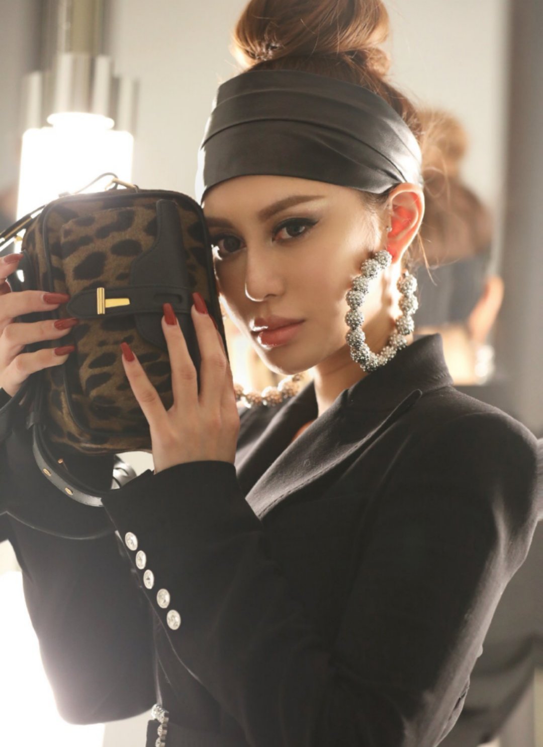 香港富豪千金沉迷整容,香港富豪千金整容后续