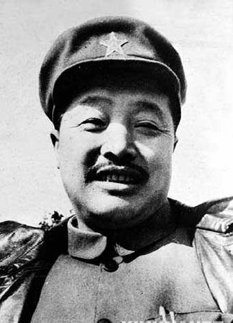 十大元帅中，共有四位被称为“老总”，除了彭德怀、*德朱**还有谁