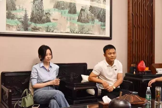 认准周六福,周六福为什么是周大福