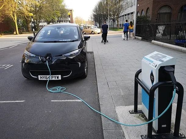 北大教授雷人言论,北大教授有哪些奇葩言论