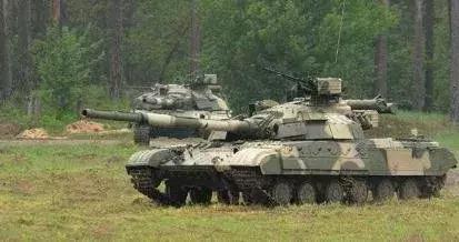 皮厚伤害又高，T64当年有多牛，对面北约一个能打的都没有