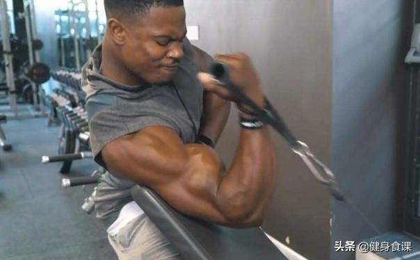 为啥练了很久长了脂肪不长肌肉,为什么练了几年肌肉就是不大