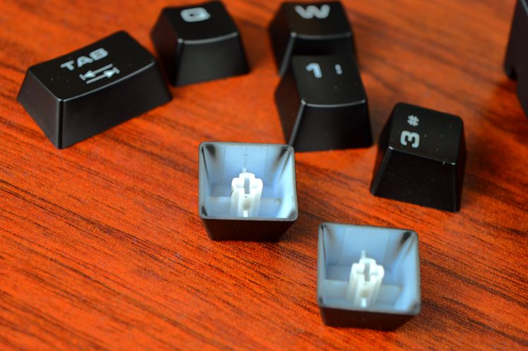 性价比高的青轴机械键盘推荐,性价比青轴机械键盘推荐