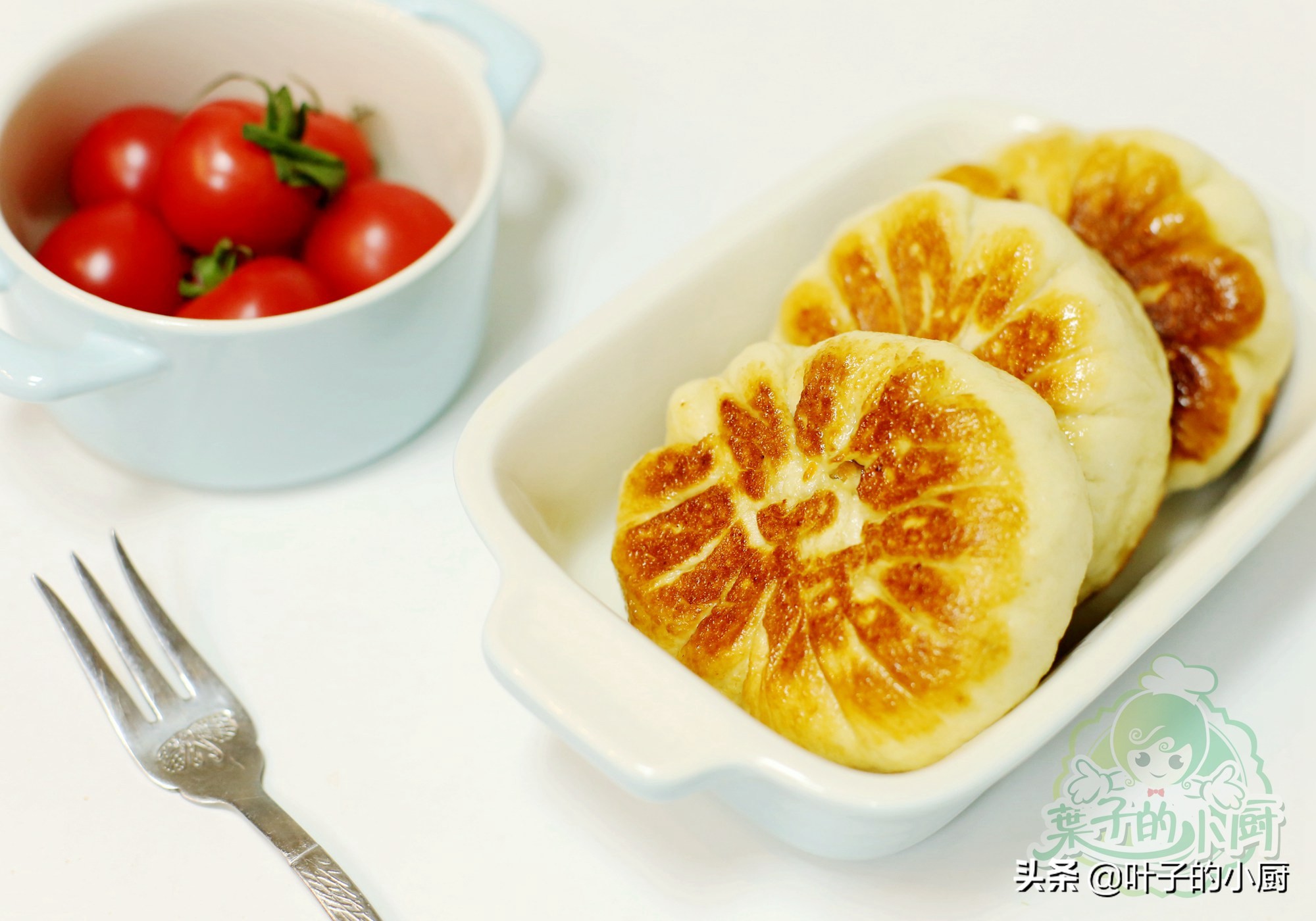 做馅饼咋做好吃,早餐薄薄的馅饼怎么做的