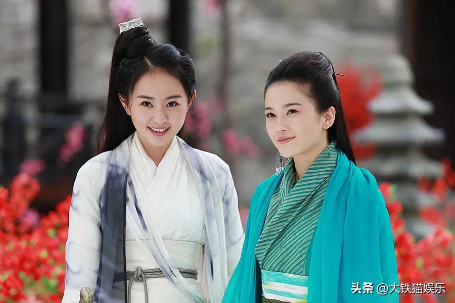 这4位女星太难了！被一位女配艳压不算啥，个个女配都吊打才尴尬