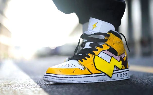 “改鞋”有坑?价格从数百到上万,仿鞋商与改鞋工作室“合作”售假