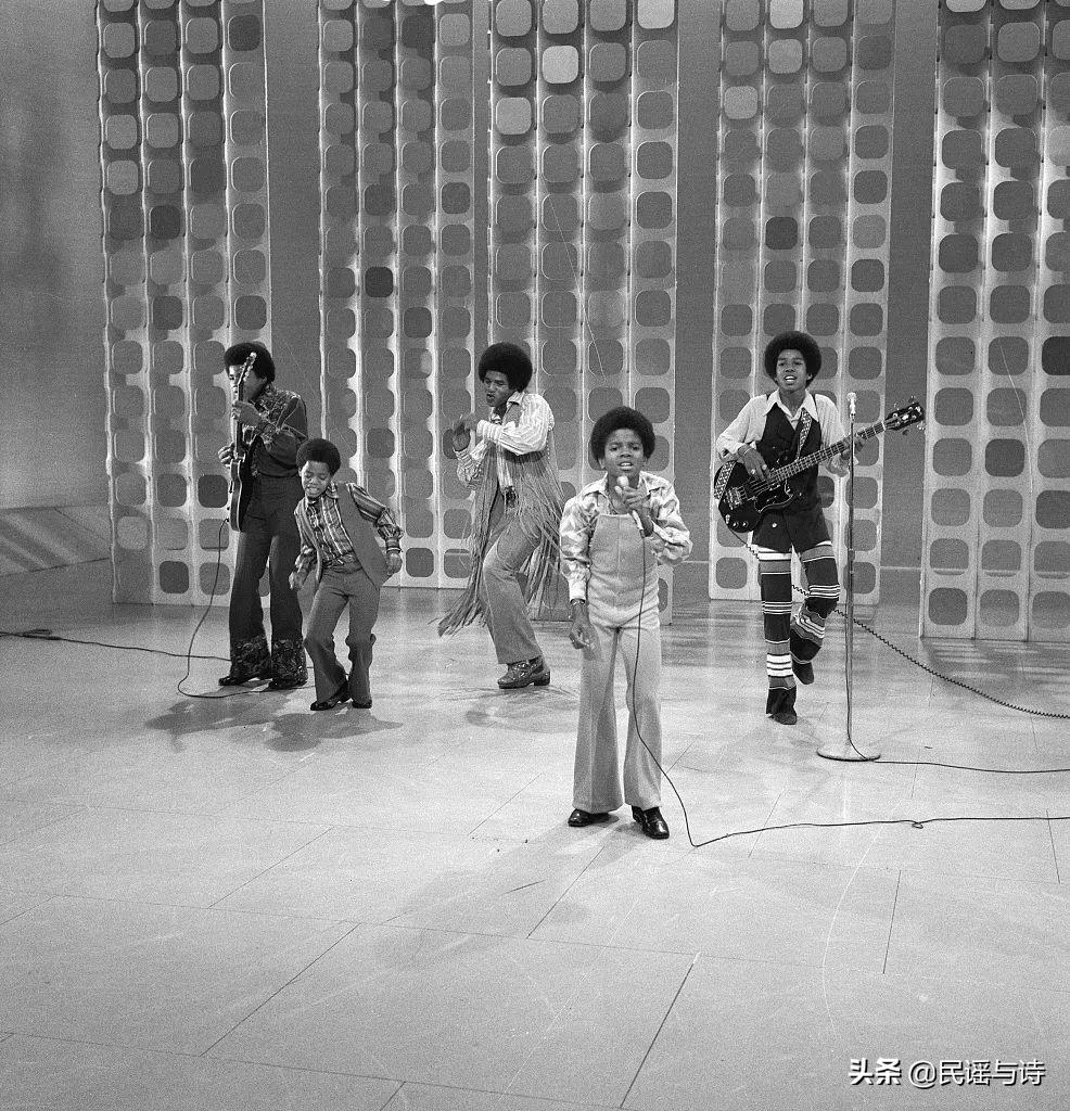 迈克尔杰克逊永远活在我们的心中,迈克尔杰克逊史上经典两小时