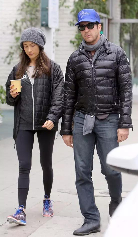 羽绒服中的爱马仕moncler,蒙口moncler新款羽绒服