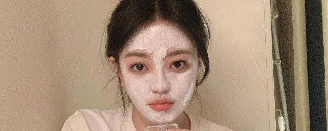 爱美的女人在敷面膜,爱美的女生面膜推荐