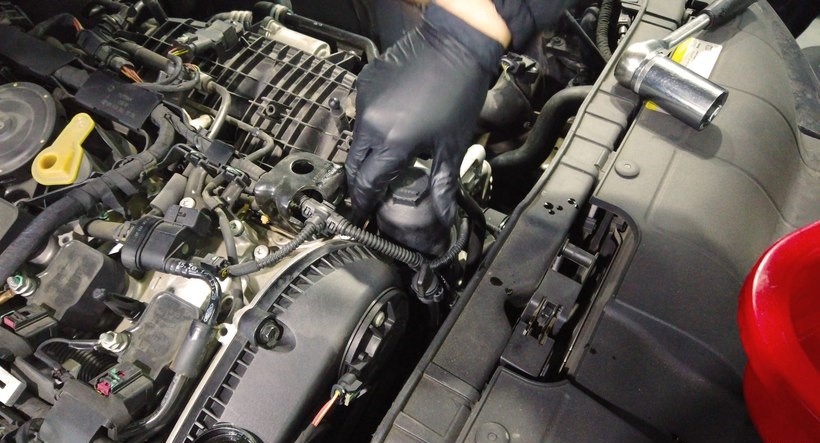 gt魔力红机油美孚一号嘉实多,嘉实多极护和gt魔力红哪个好