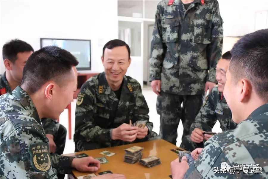 带兵要严绝不是简单粗暴,带兵就是带士气