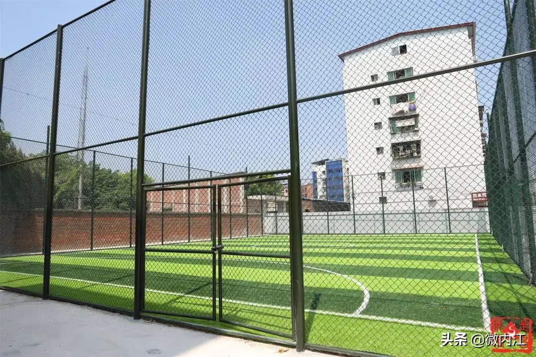 内江运动休闲公园足球场,内江大洲广场足球场