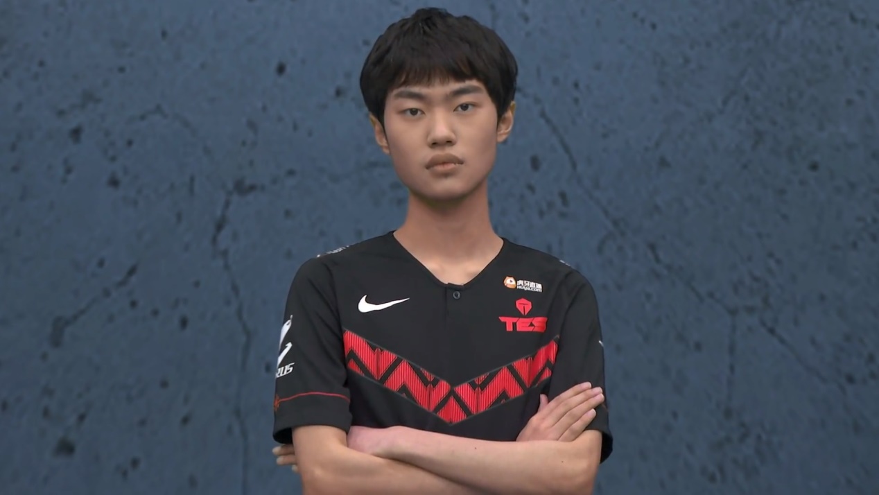 季中杯fpxt1,2020季中杯fpxvst1