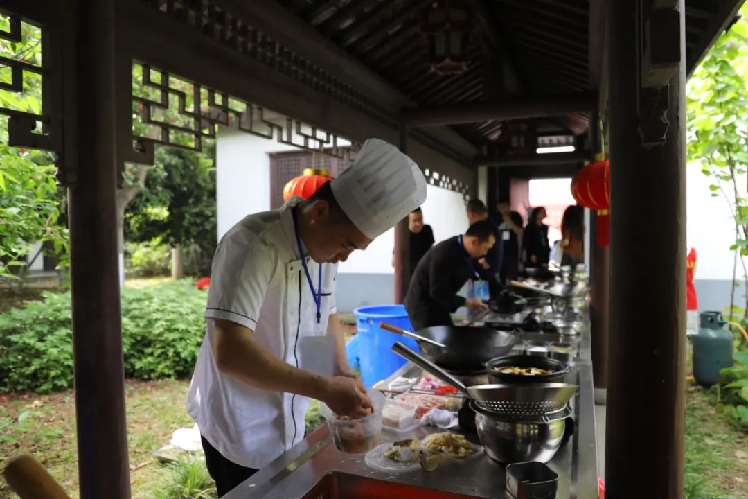 市工商联荣膺全国五好县级工商联,成功申报全国四好商会