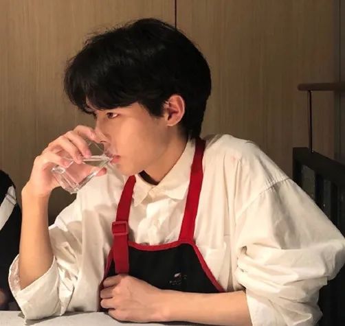 素人帅哥闪照合集,素人帅哥集锦