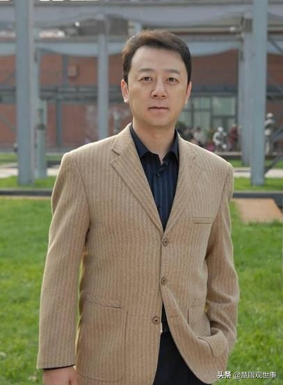 侯卫东官场笔记组织部长,侯卫东官场笔记人物介绍