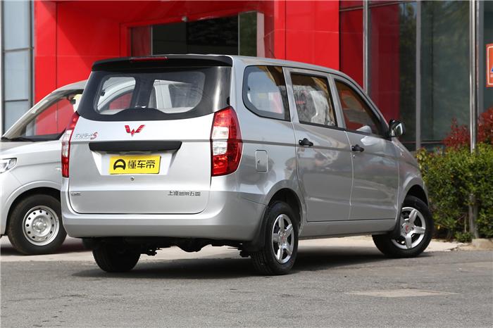 五菱宏光从老款到最新款,五菱宏光2021款改款1.5舒适版