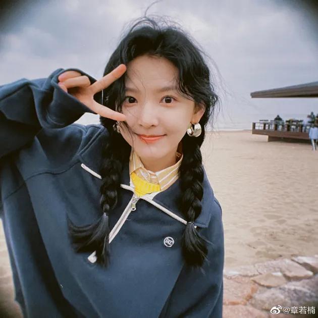 校园青春剧机智的上半场,七月与安生陈都灵沈月闺蜜