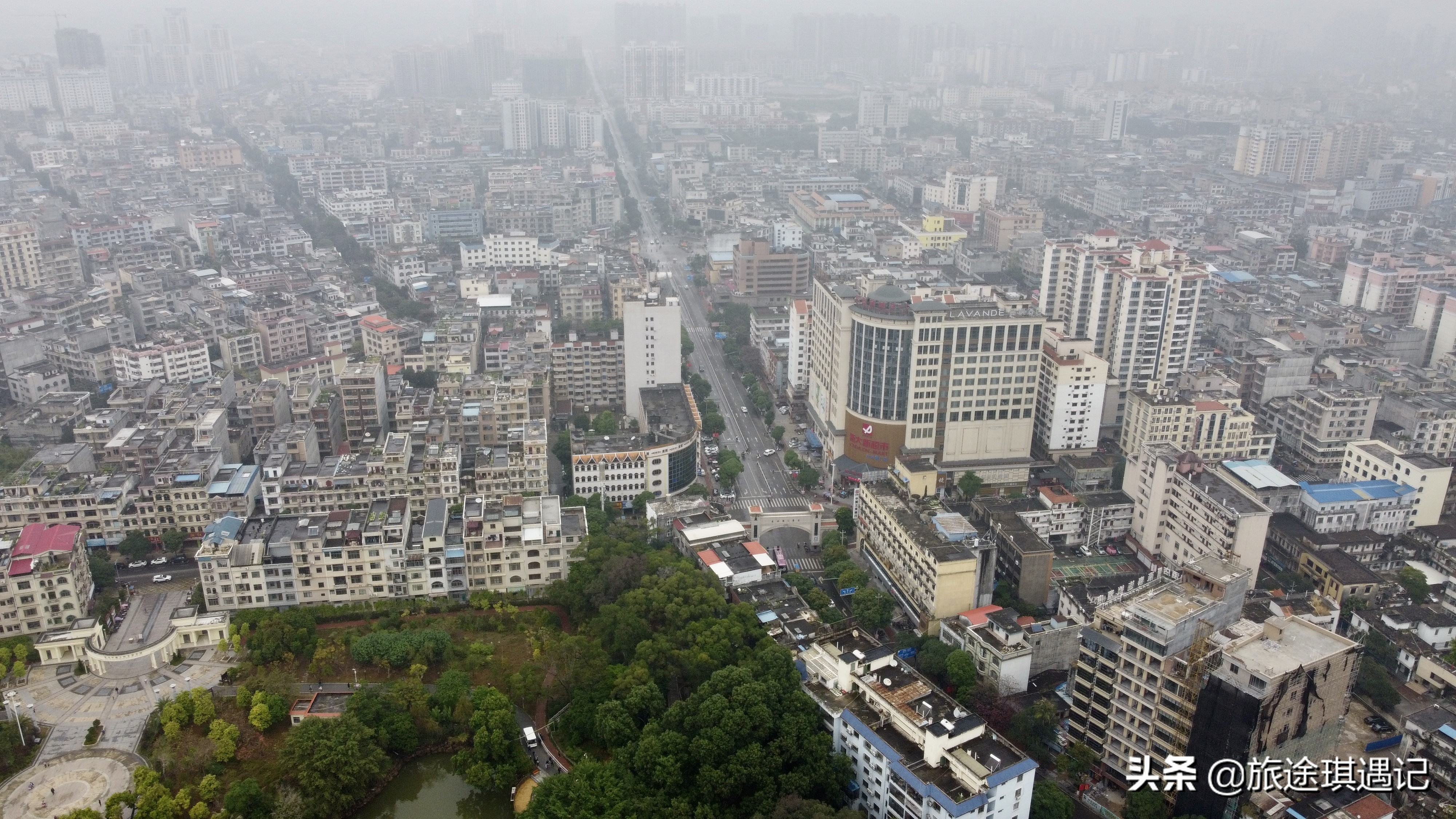 在东兴哪里可以换越南特产 (东兴口岸买什么越南特产比较便宜)