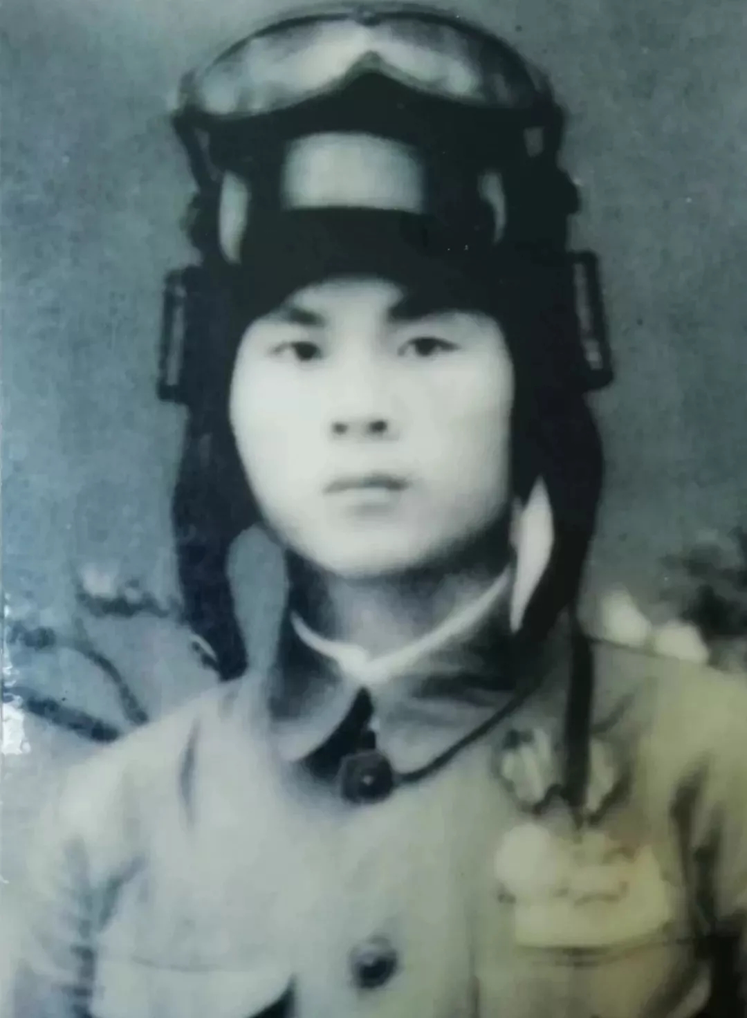 曾作为坦克车长参加国庆阅兵，这位92岁的抗战老兵藏着多少故事？