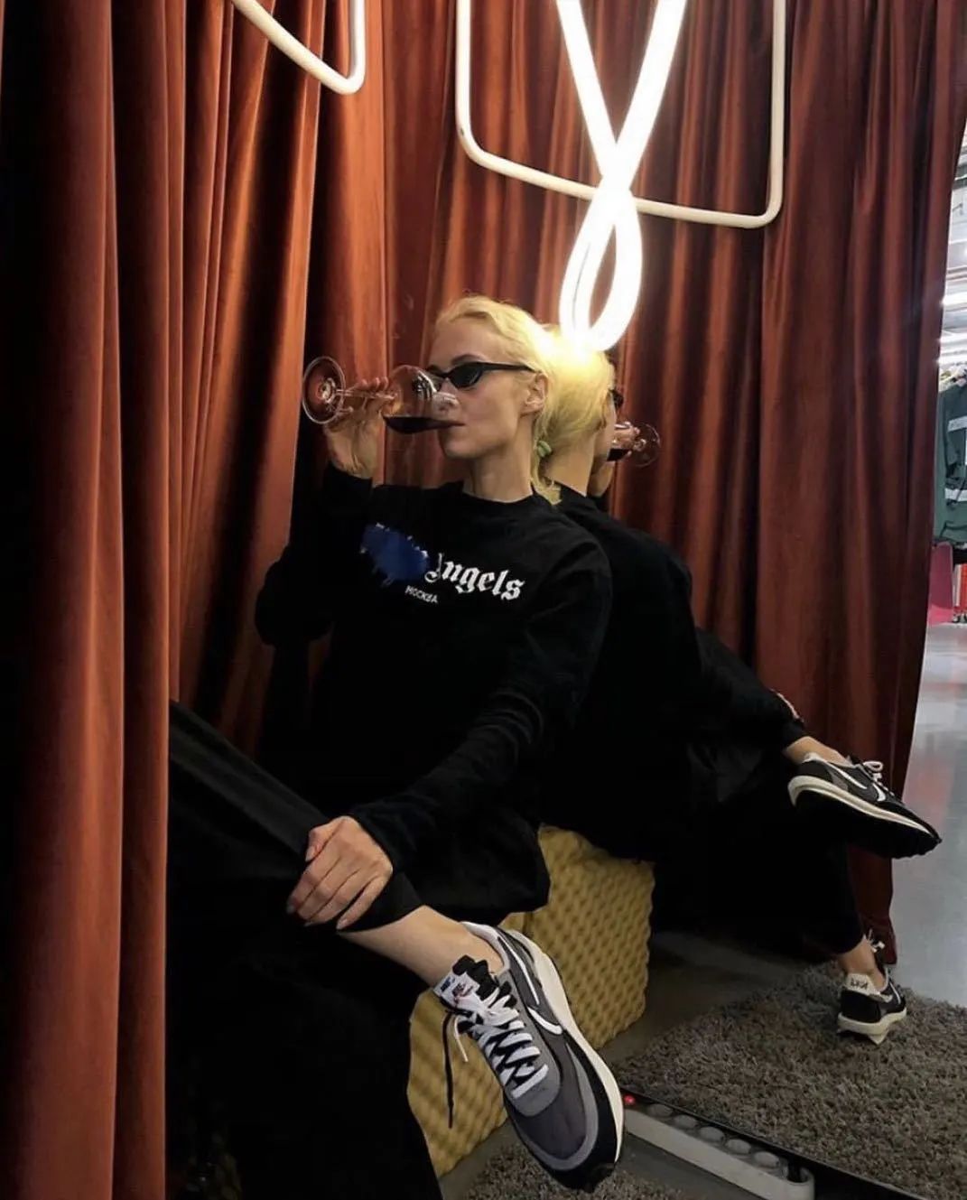 女士怎么挑选适合自己的墨镜,怎么选墨镜框适合脸型