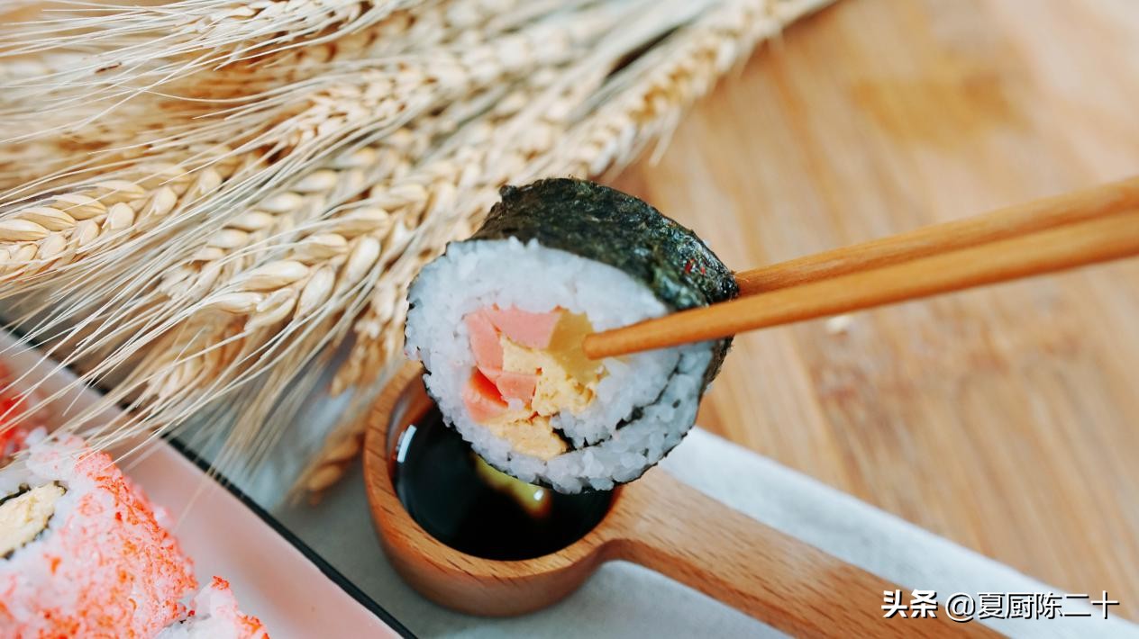 家庭版寿司简单做法,简单易做的寿司