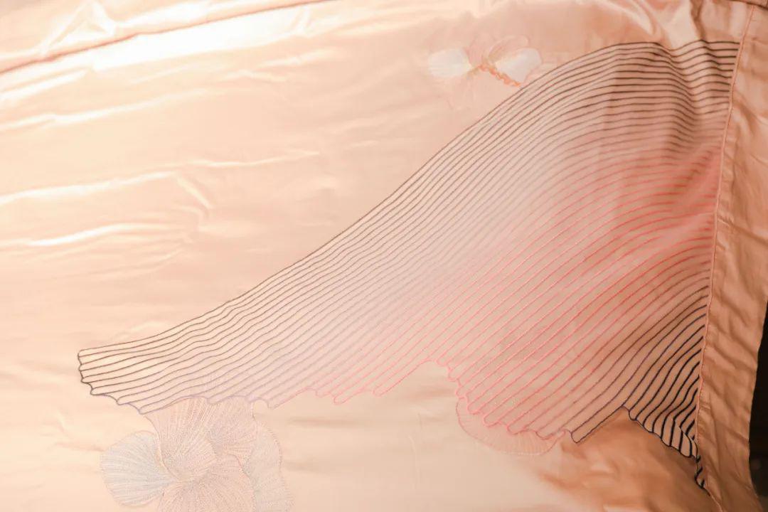 不看血亏！5.9折的克拉钻、买正装送正装的YSL，成都就这儿有