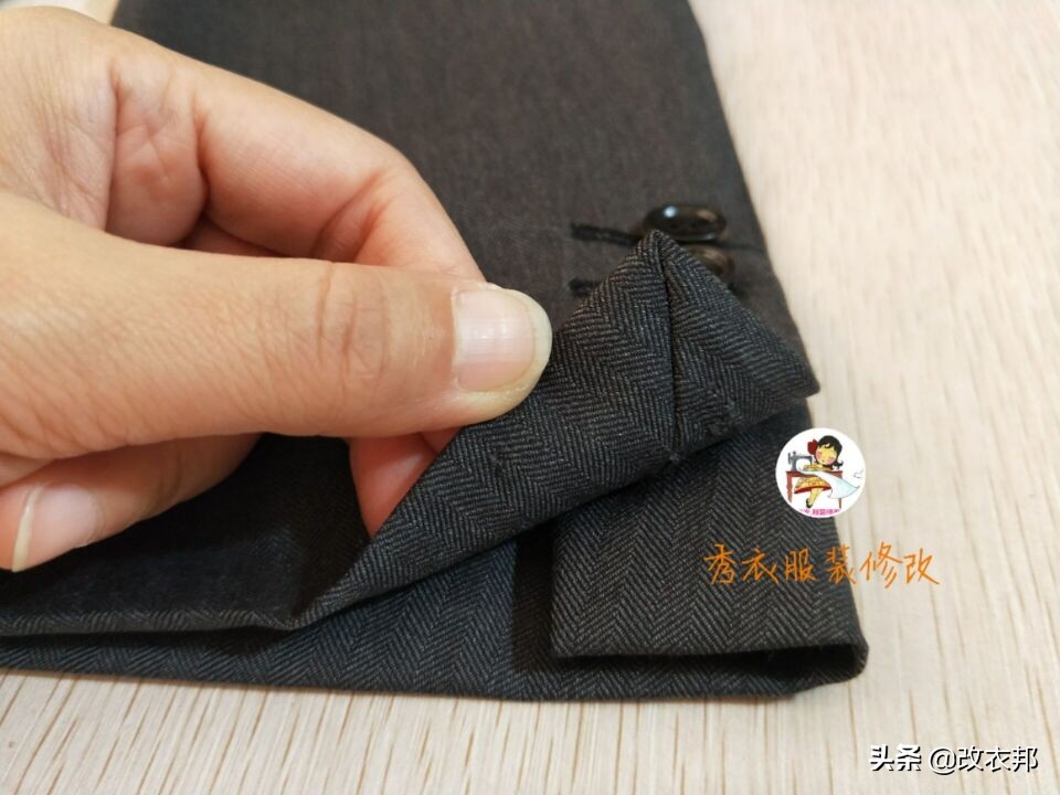 男士西服袖子长怎么办,西服袖子长了改短的针法