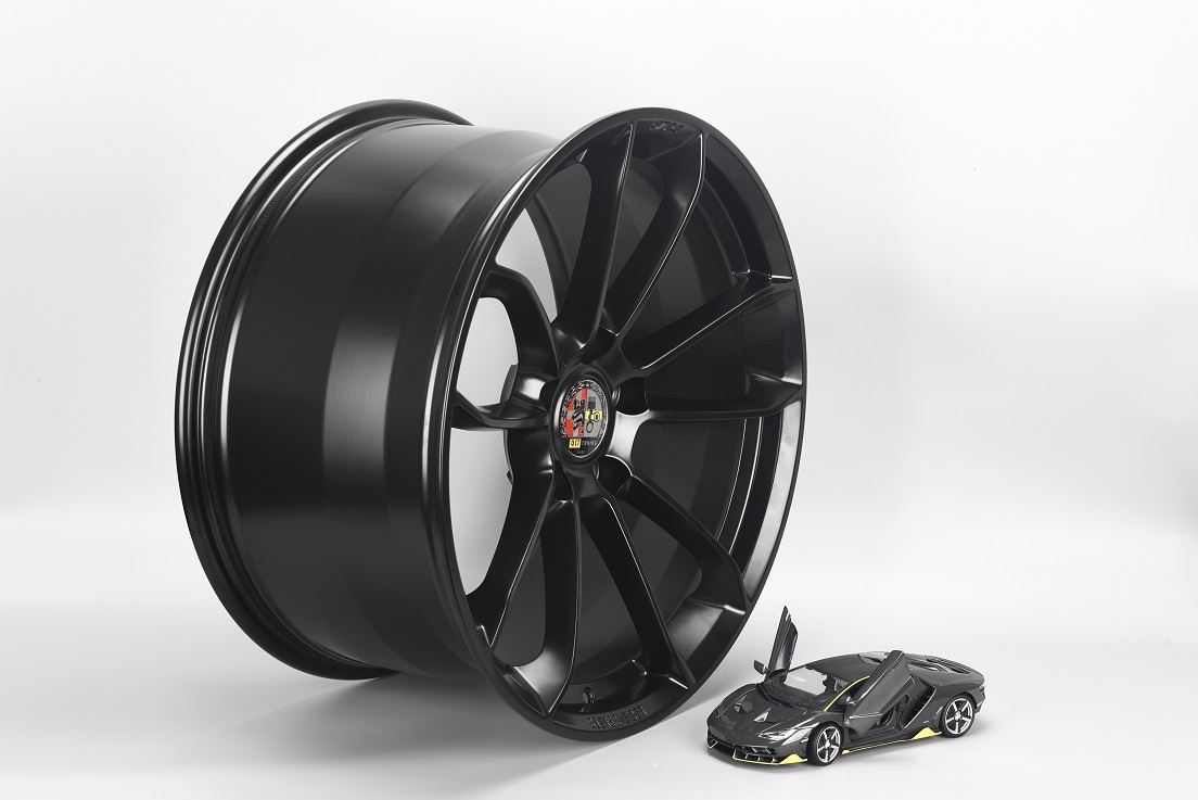 「产品发布」“极致工匠”O.CT发布保时捷718/911赛道版锻造轮毂