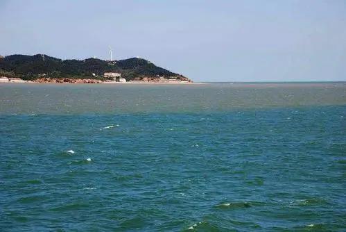 这座海滨小城的特点是什么,适合养老的海滨小镇