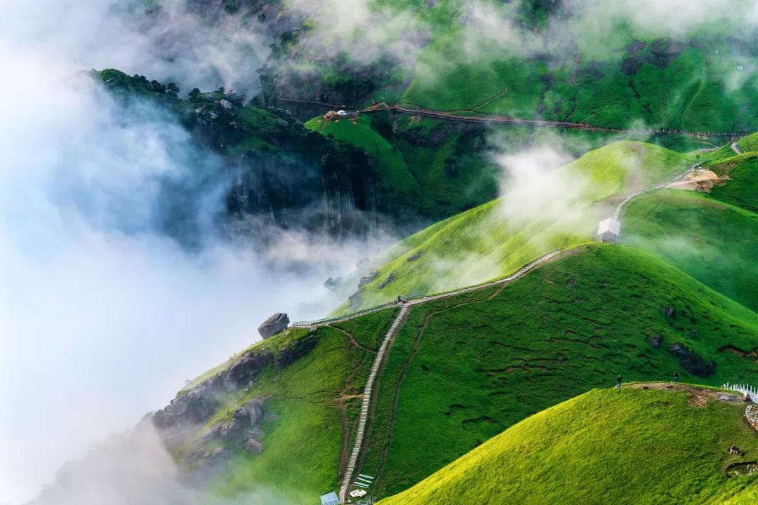 最值得去的10个国外旅行地,国内最值得去的二十个城市