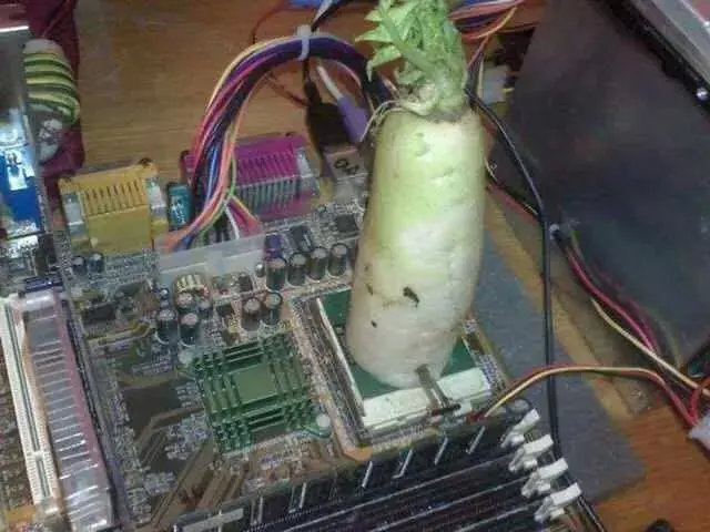 上万的电脑打游戏,5000块钱的电脑打游戏