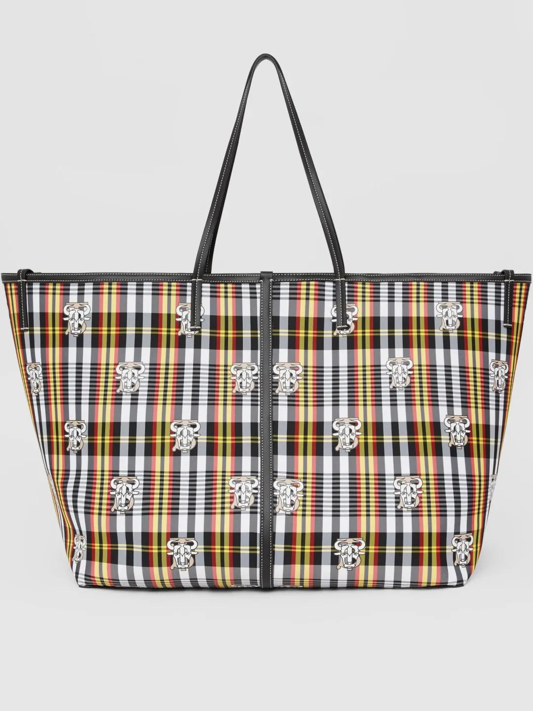 巴宝莉与lv哪个好,lv巴宝莉经典款