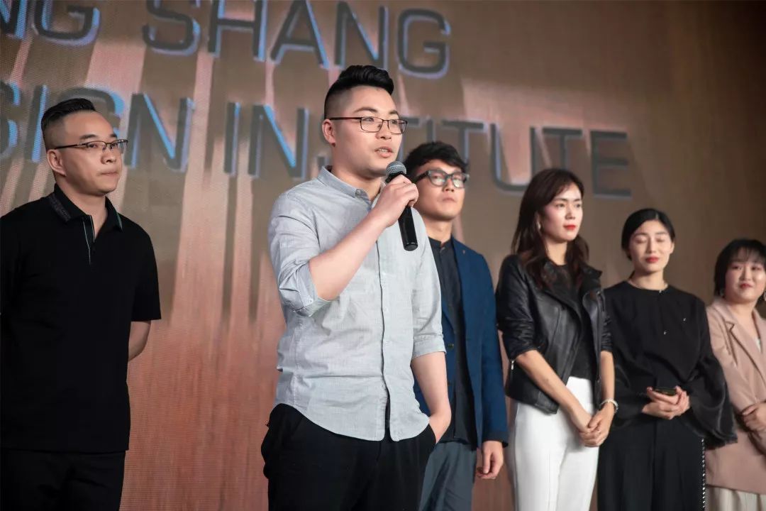 常州峰上大宅装饰工程有限公司,济南峰上大宅装饰装修公司怎么样