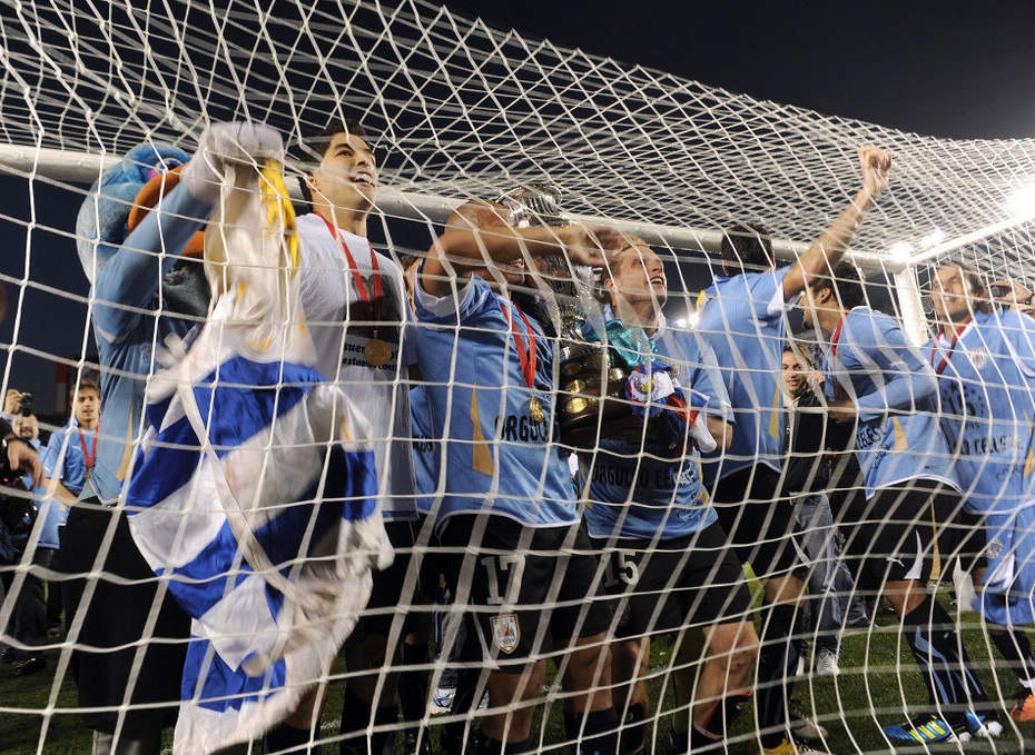 96年低谷足球之夜ac米兰,2014年世界杯惨案罗纳尔多