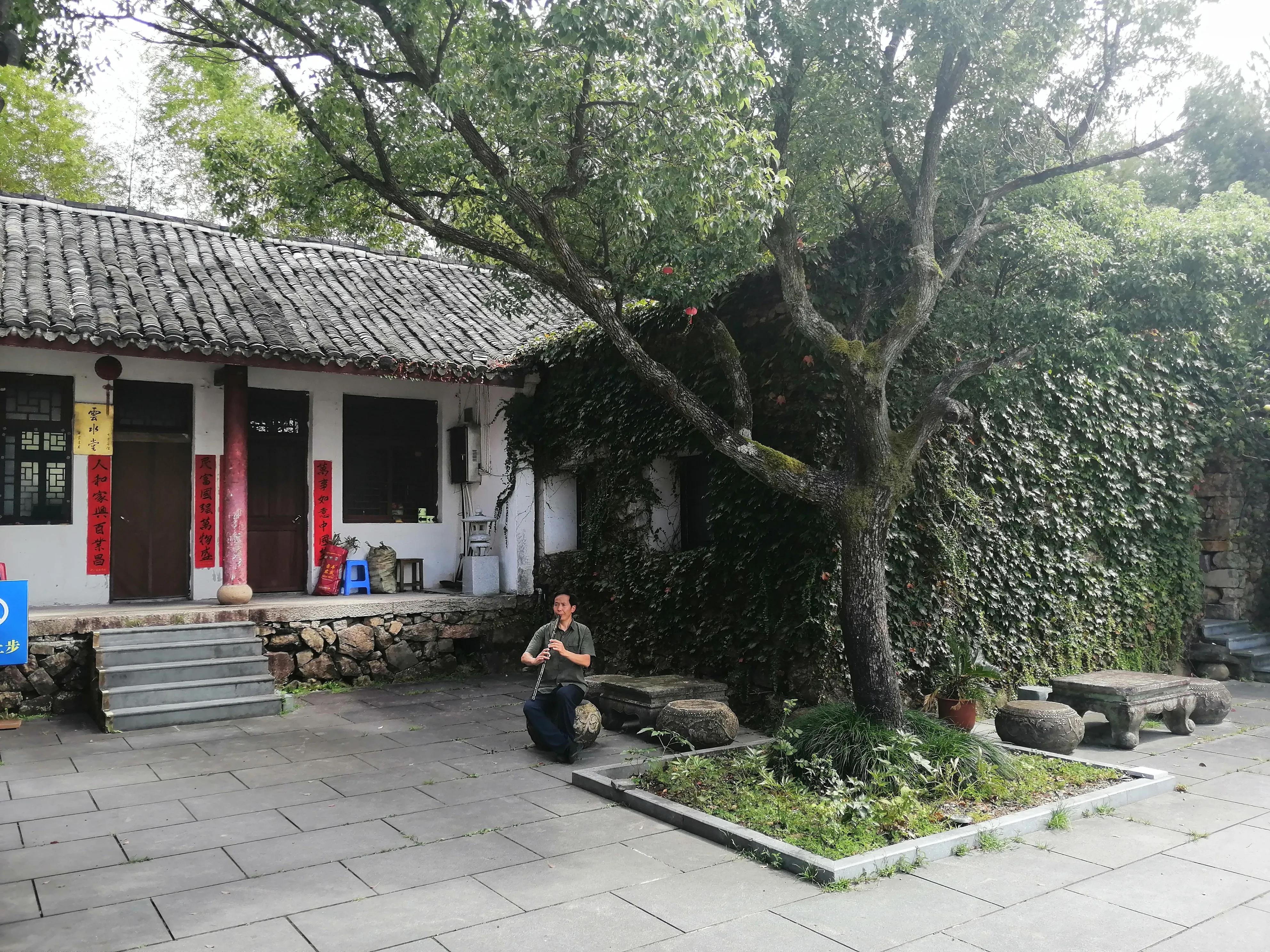 卧庐诗话@有趣的性灵总要相遇