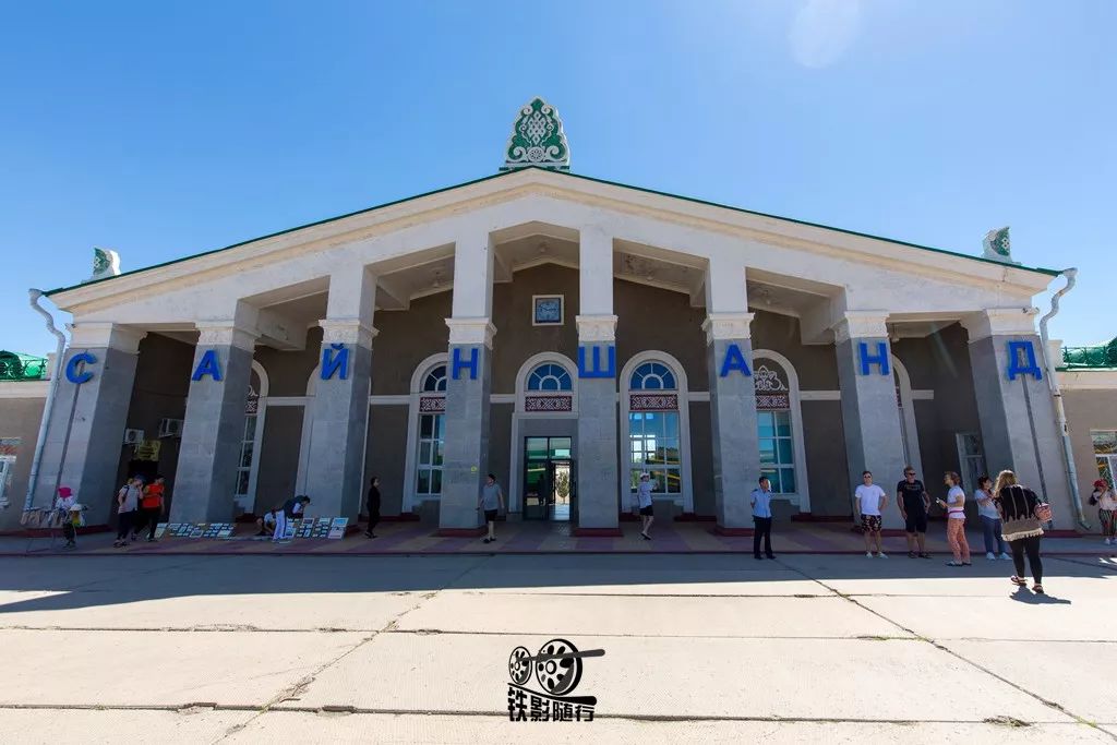 閾佸奖,閾佸奖闅忚婊囪秺閾佽矾