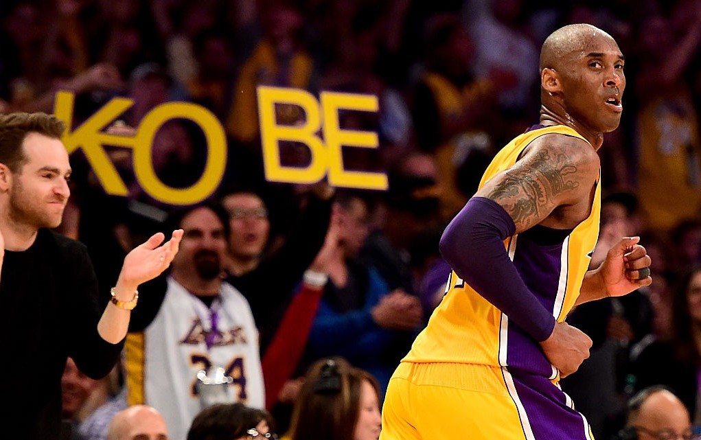 nba各球队开场缅怀科比,断眉nba缅怀科比