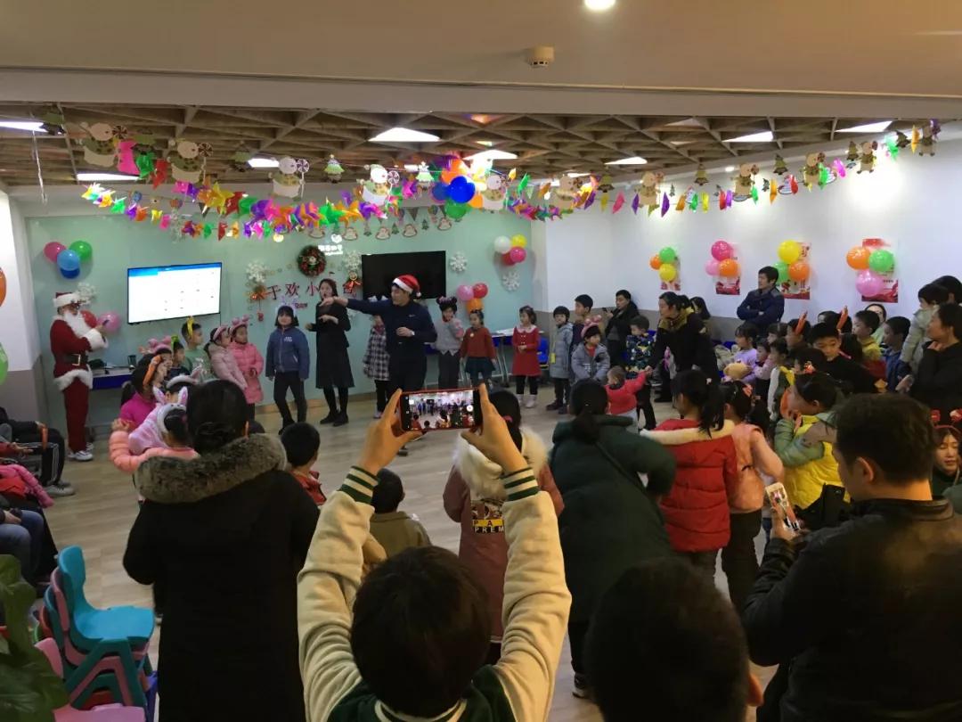 merrychristmas提前祝你圣诞快乐,merrychristmas温暖的圣诞