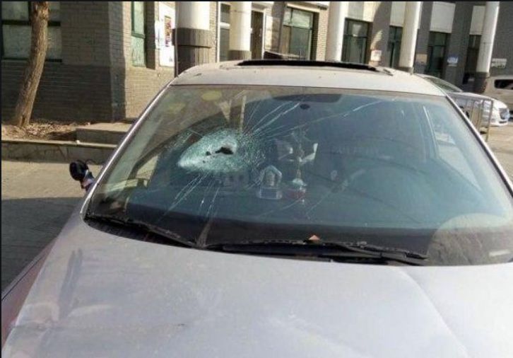 汽车玻璃贴膜视频教程,关于汽车贴膜的话