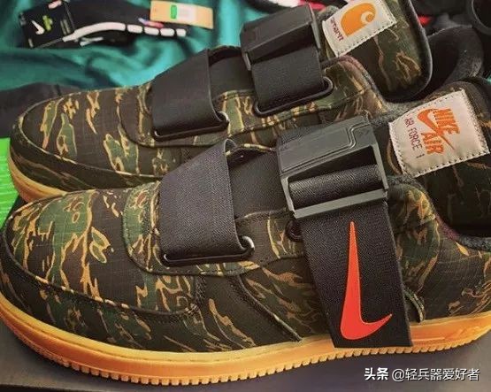 穿迷彩好看吗,穿迷彩的样子