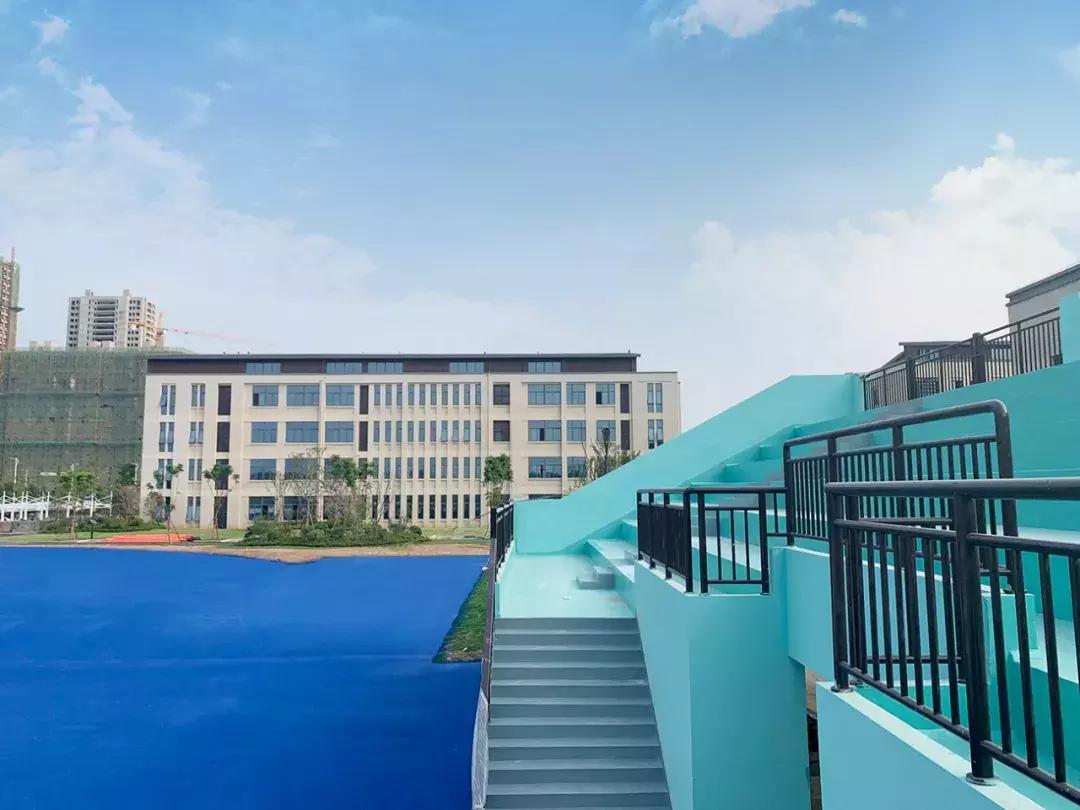 萧县鹏程中学凤北校区简介,萧县鹏程实验学校