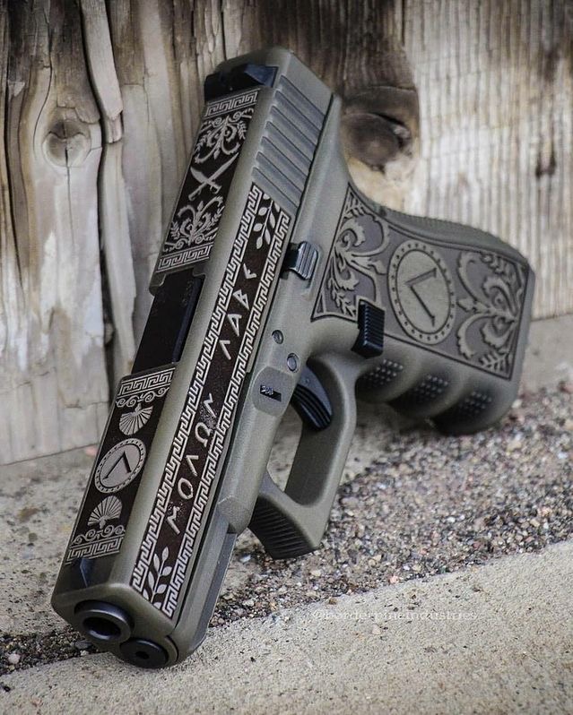 轻*器武**系列之Glock18简介（附Glock爆改多图+“杀神”一张）