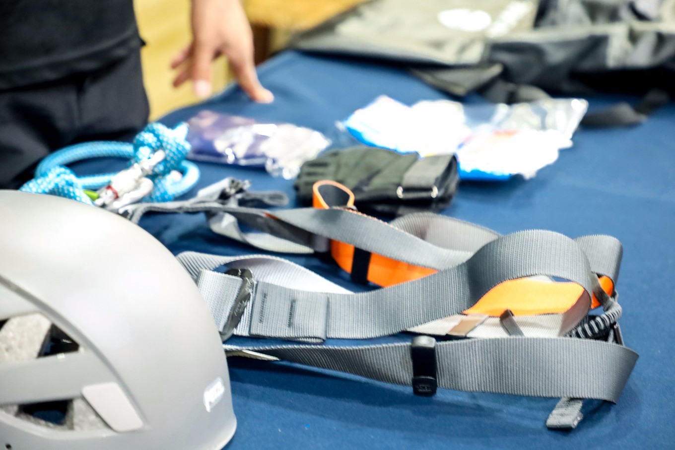 呀诺达雨林探险是什么,三亚呀诺达雨林正规吗