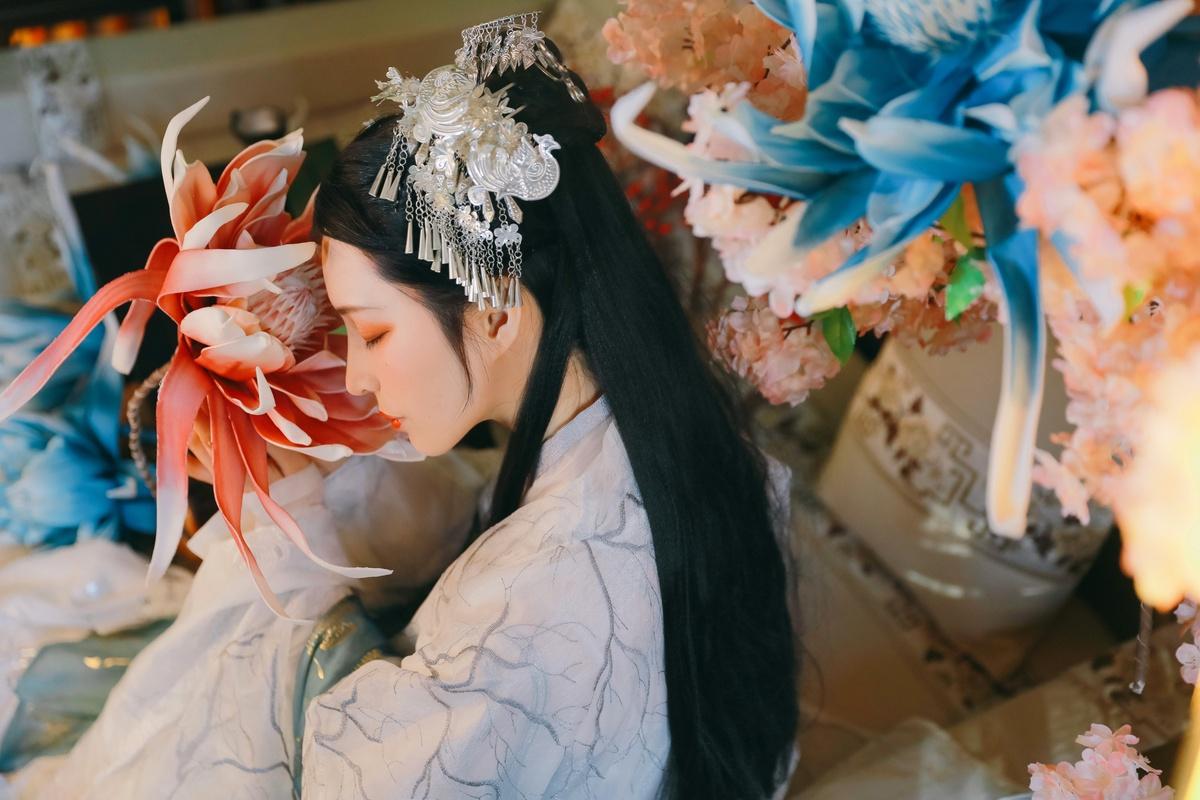 那些年我们追过的剧主人公,那些年我们追过的小说作者