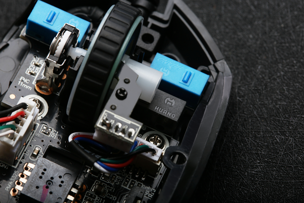 宏鼠标和普通鼠标有啥区别,游戏鼠标和普通鼠标区别