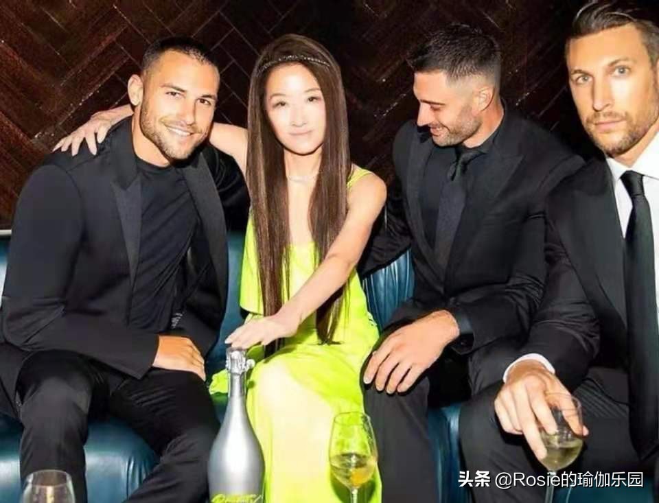 超模rosie的瑜伽私教带你练,超模私教21天练就夏天元气