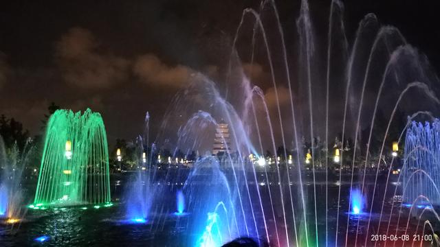 西安事变张学良公馆游玩攻略,张学良西安纪念馆附近有啥玩的