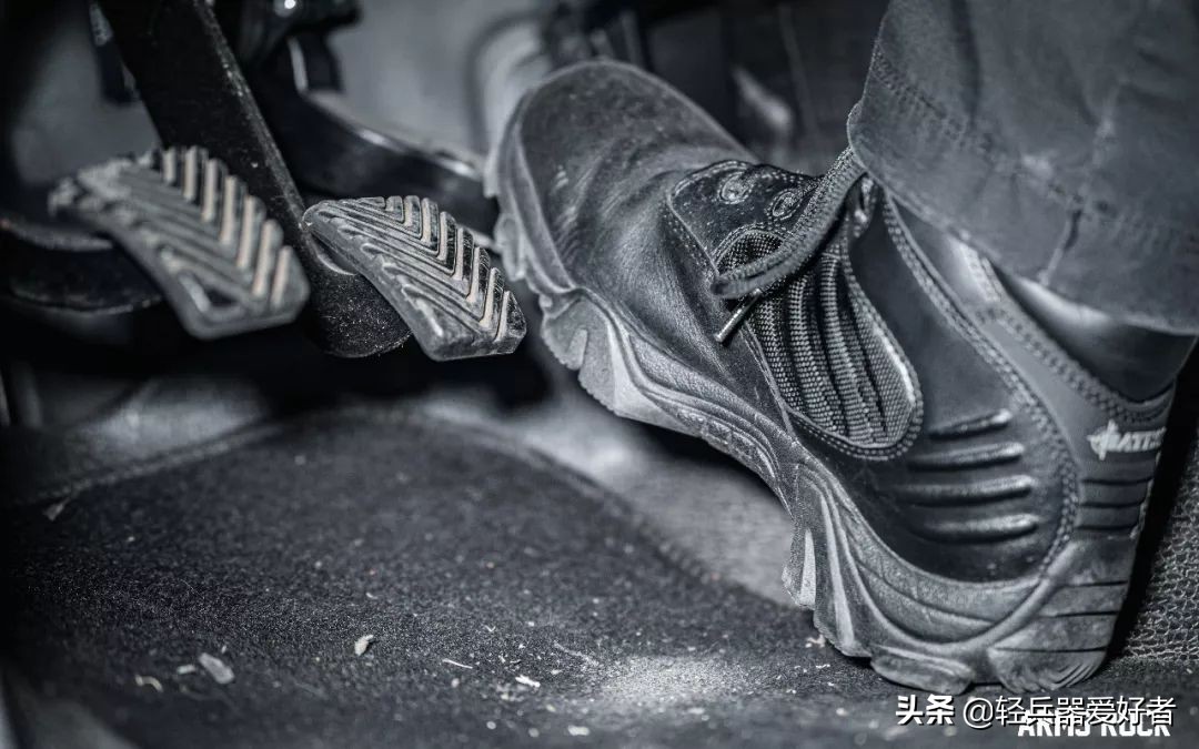 冬季防水军靴推荐,军靴怎么做到又透气又防水